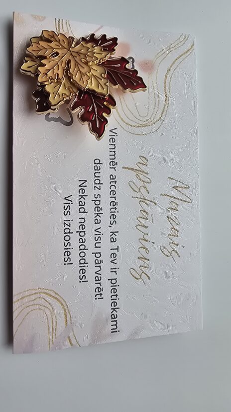 Broša - kļavu lapa