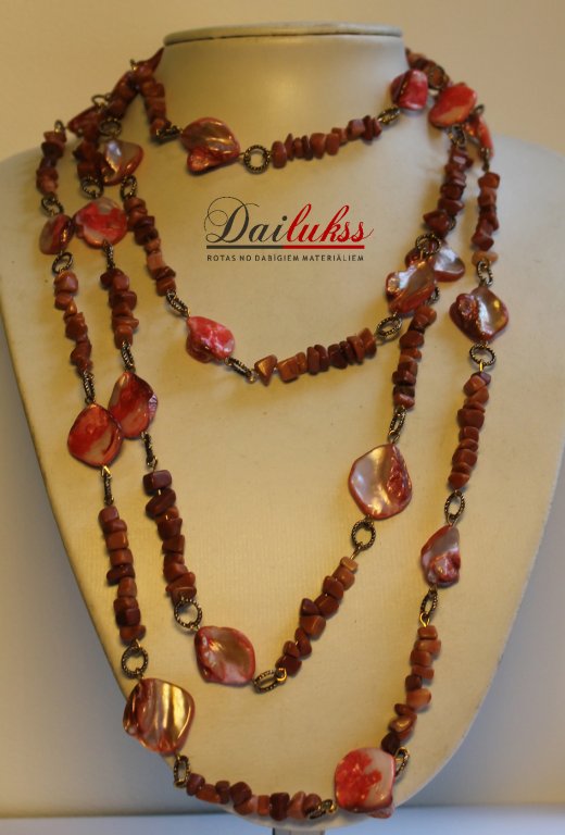 Gliemežvāki, Red Marble 