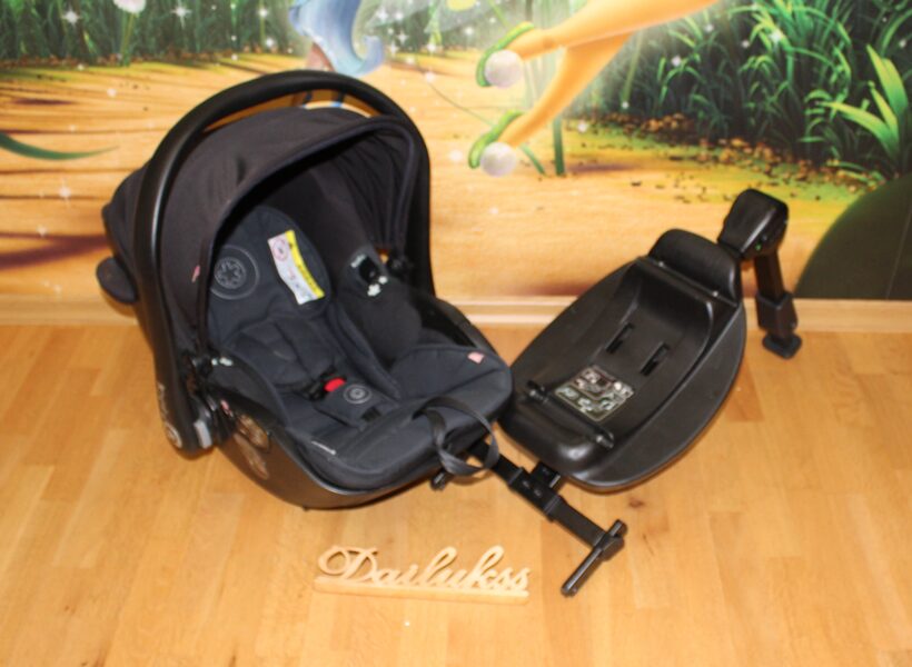  Kiddy Evoluna i-size + isofix Base 2